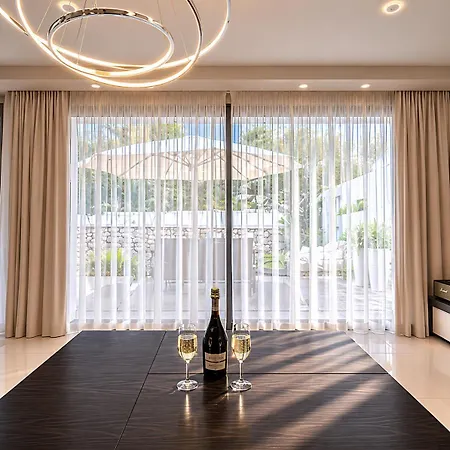 Casa Di Jiovanni Luxury 빌라 Asgourou