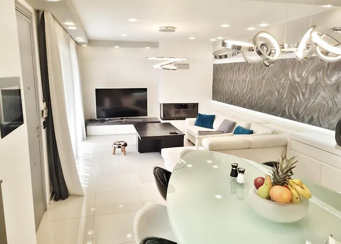 别墅 Casa Di Jiovanni Luxury 阿斯格罗