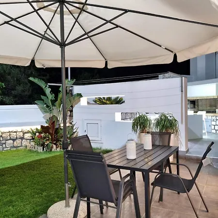 Casa Di Jiovanni Luxury Asgourou